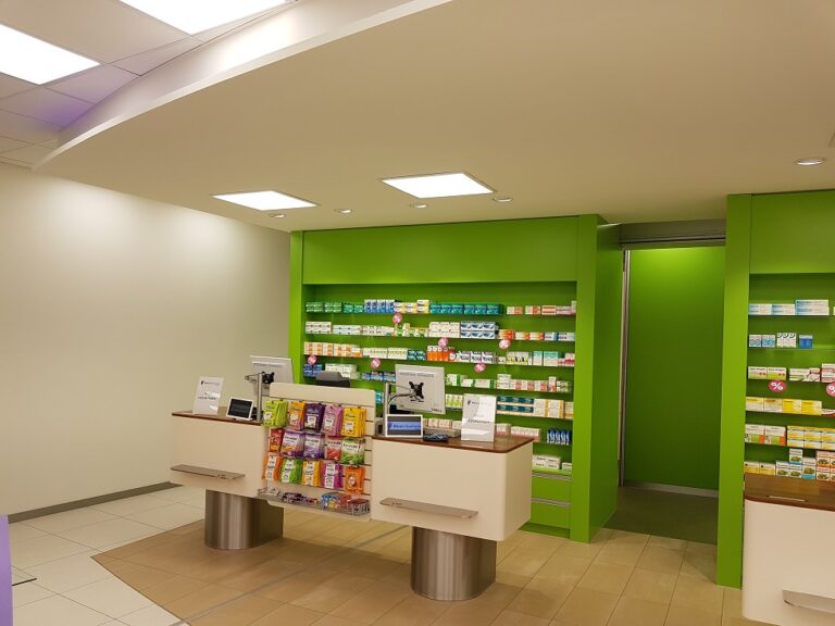 Apothekeneinrichtung – Referenzprojekt von APO-Interieur (Foto 9)